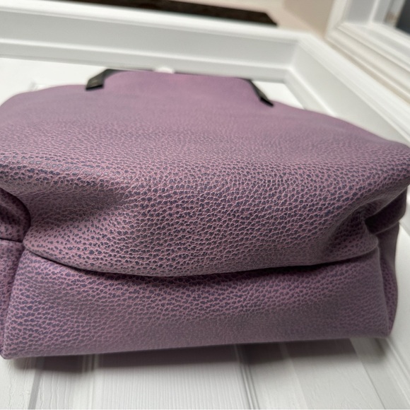 Portland Leather Lavender Tote Bag - Picture 3 of 7